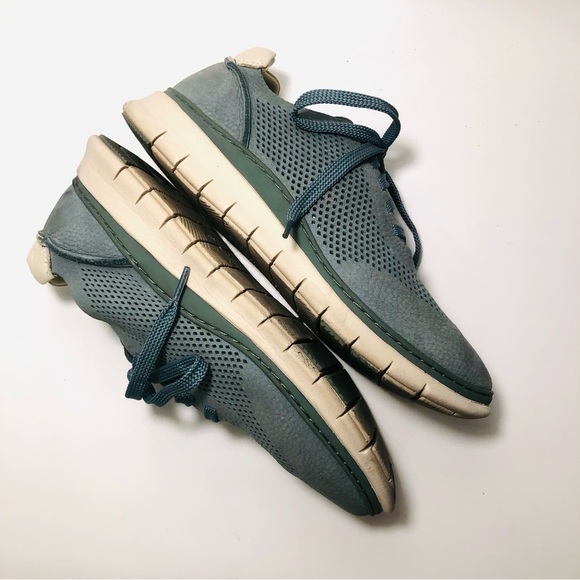 Vionic Joey Mesh Sneakers - Picture 6 of 10